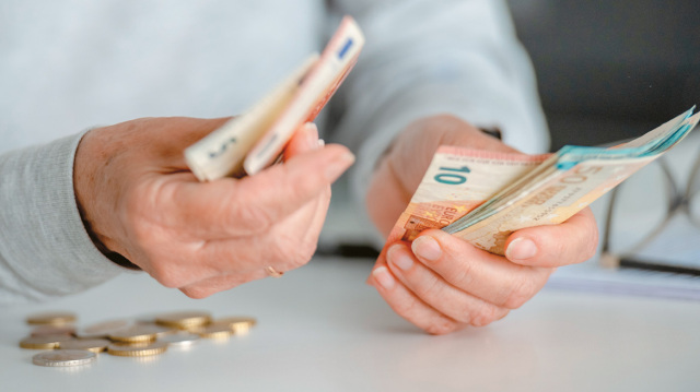 The new increase in the minimum wage comes into force today: Who benefits and what amounts will they receive