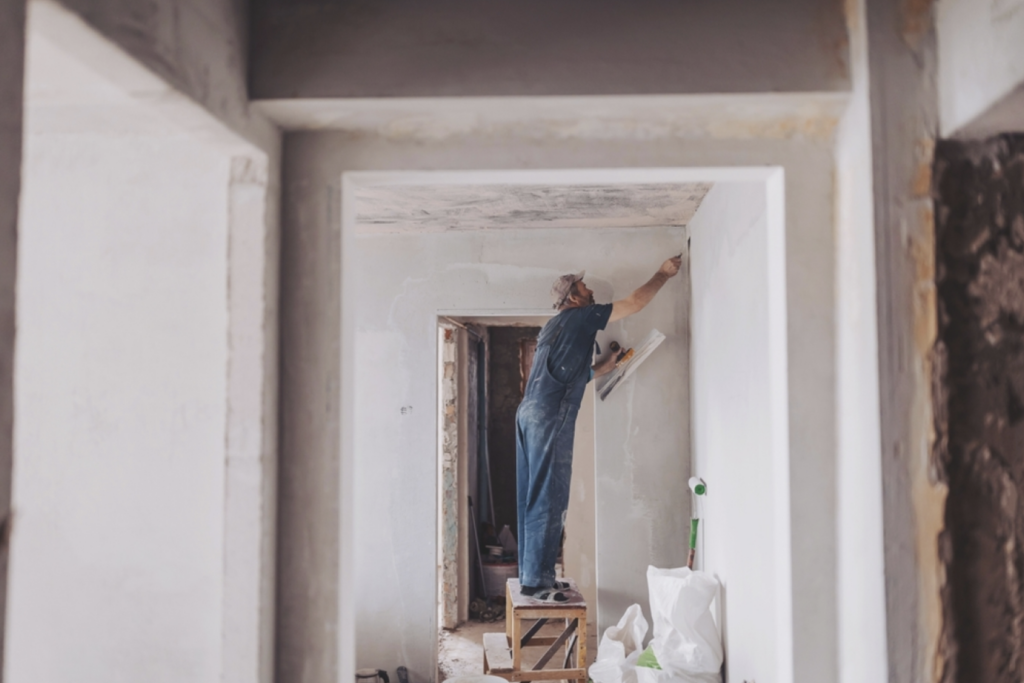 The secrets of the new “Renovate” program: Subsidies of up to 95% — but with a rent freeze for 3 years