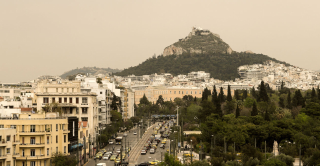 Weather: Weekend with African dust and local showers – Temperatures in the 30s coming from Monday