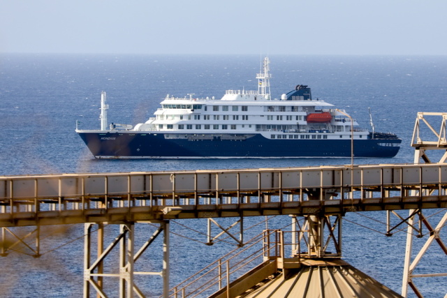Seven hantavirus cases detected on the cruise ship Hondius – which individuals the WHO is tracing