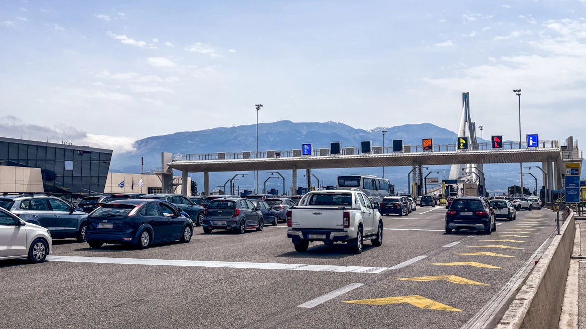 Heavy traffic on national highways as May Day weekend getaway continues – Delays also reported on Attiki Odos (Livefeed)