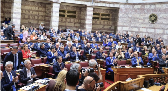 The speeches in the ND parliamentary group: The role of the MP is being questioned by an activist judge, said Voridis