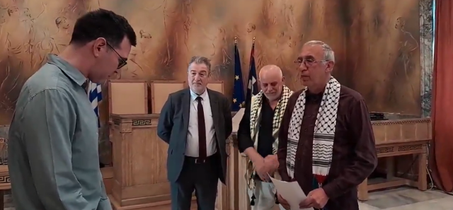 Disciplinary investigation by the Interior Ministry over Konstantinou’s swearing-in at the Athens Municipality — “Ridiculousness allowed by Doukas,” says Georgiadis