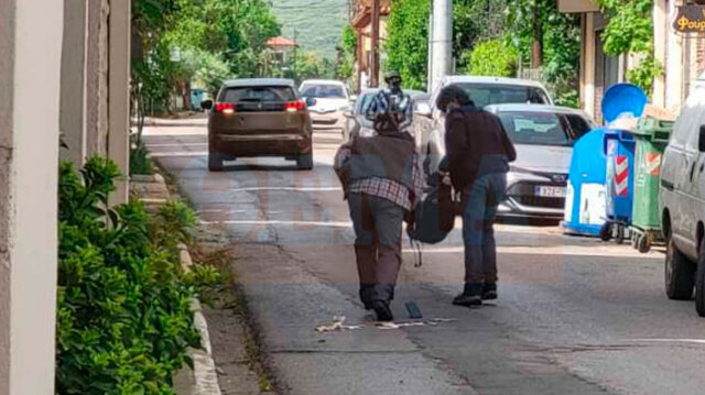 The perpetrators’ car found intact in Zemenos, Viotia, after bank robbery in Kato Tithorea
