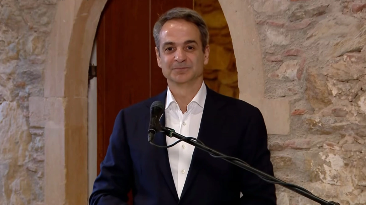 Mitsotakis at the Palace of the Despots in Mystras: Culture is a chain of our national strength