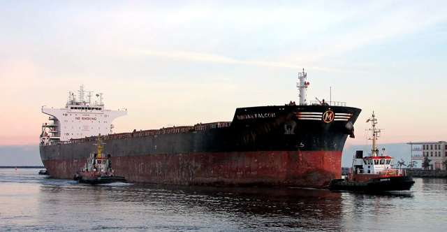 Attack on Greek-owned bulk carrier west of Sirik, Iran