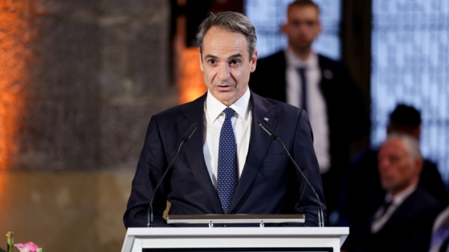 Mitsotakis at the Charlemagne Prize ceremony for Draghi: Europe risks not being the author of its own future