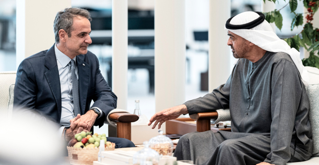 Symbolism and messages in Mitsotakis’ fifth meeting with the UAE President