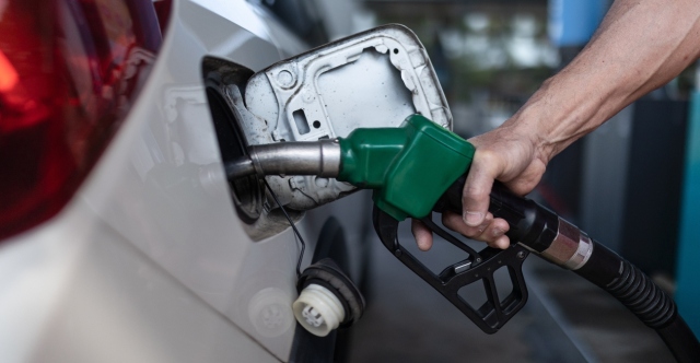 Analysis: Even if peace comes to the Middle East now, it will still take a long time for fuel prices to fall