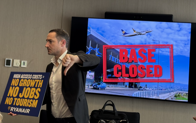 Ryanair cuts 12 routes in Greece — 10 from Thessaloniki & calls for a “freeze” on airport charges