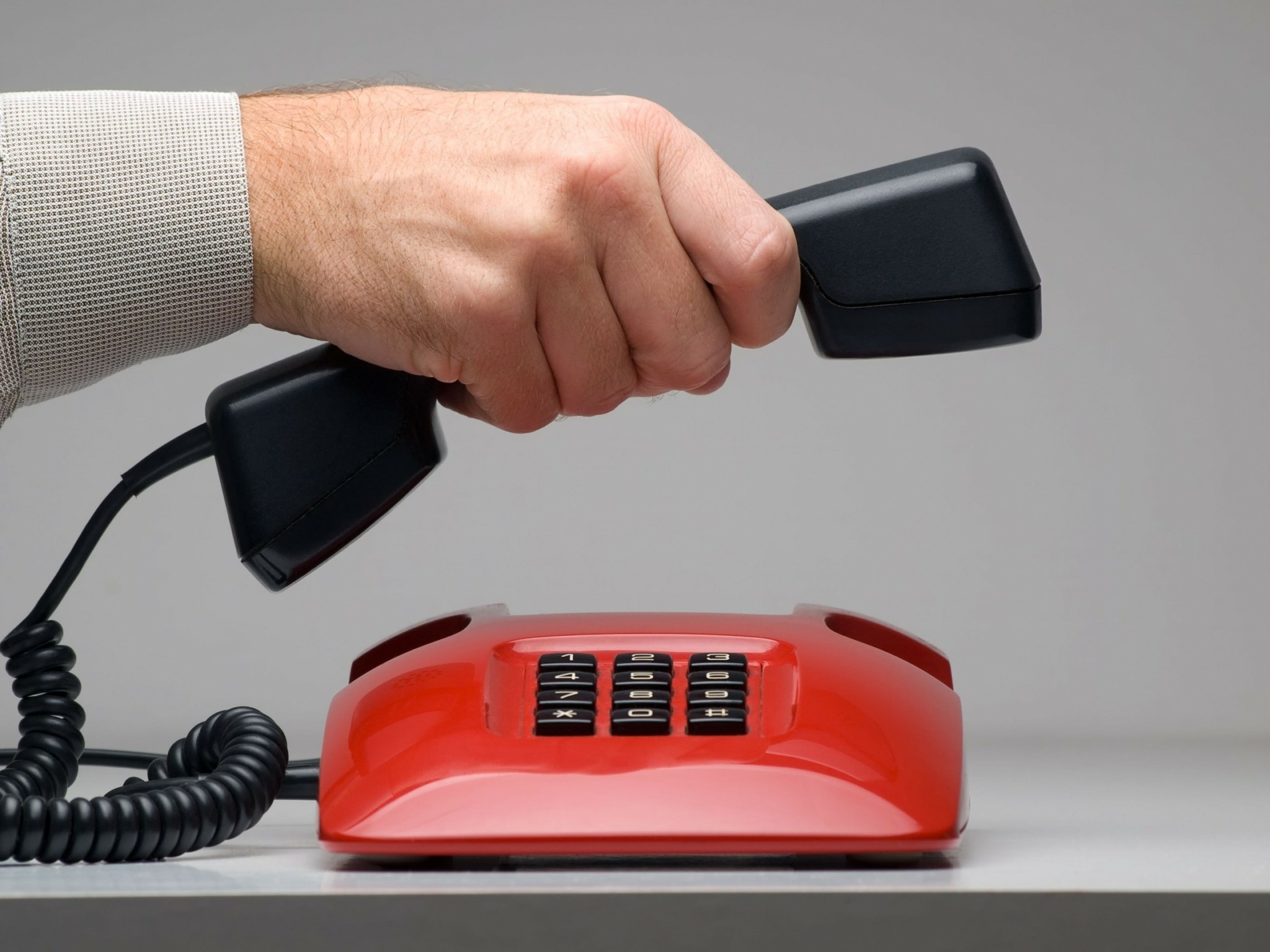 UK Trading Standards Warns of AI Voice Cloning Scams