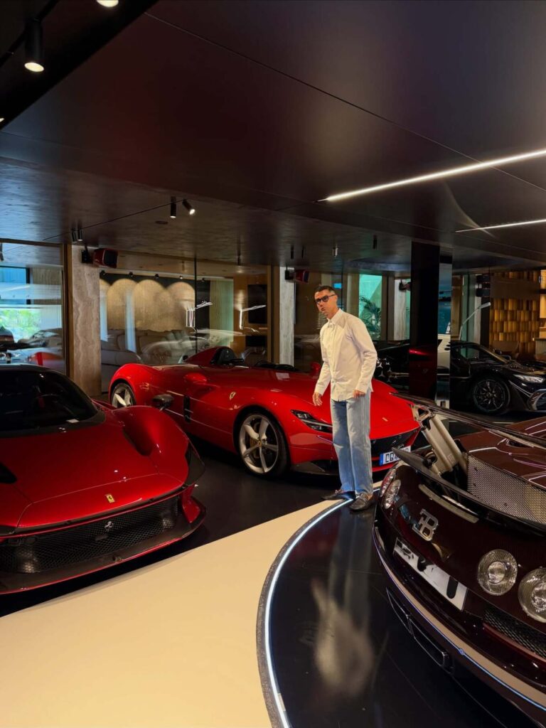 Cristiano Ronaldo shows off his luxury car fleet: “My toys,” he says of his Ferraris, McLarens, Mercedes and Bugattis