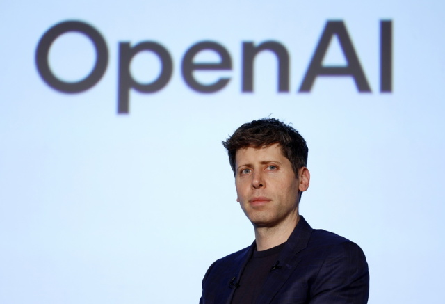 Almost 700 AI agents from OpenAI worked together to attack Hugging Face - ProtoThema English