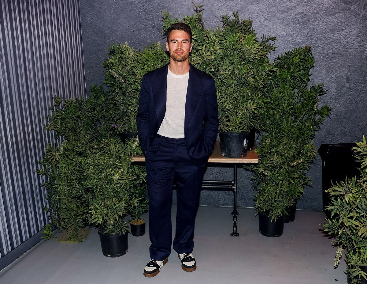Theo James Recounts Grandfather s Wartime Escape From Greece 